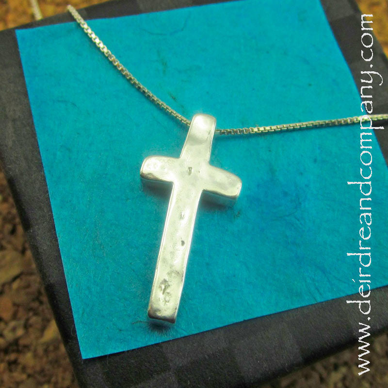 hammered-cross-necklace-in-sterling-silver-i-believe