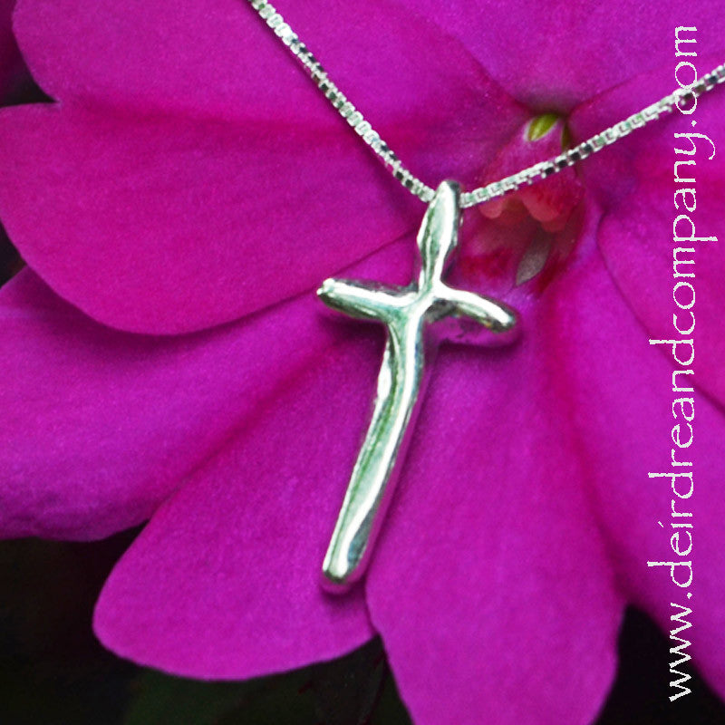 cross-necklace-in-sterling-silver-complete-in-christ