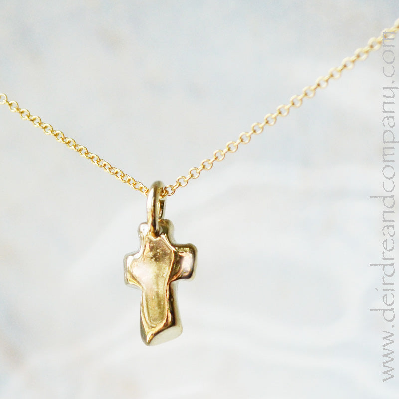 rugged-cross-necklace-gold