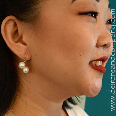 pearl-2-bigger-earrings-white-Kaija